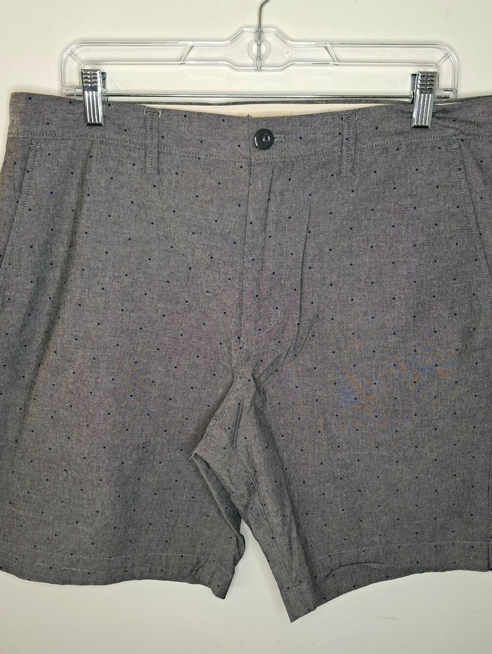 J. Crew Men's Pin Dot Casual Cotton Chino Shorts Gray & Navy Blue Size 34